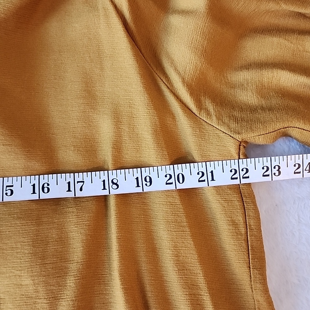 Zara Mustard Yellow  Tunic Dress with V-Neck, Buttons & Ruched Sleeves - Picture 4 of 10